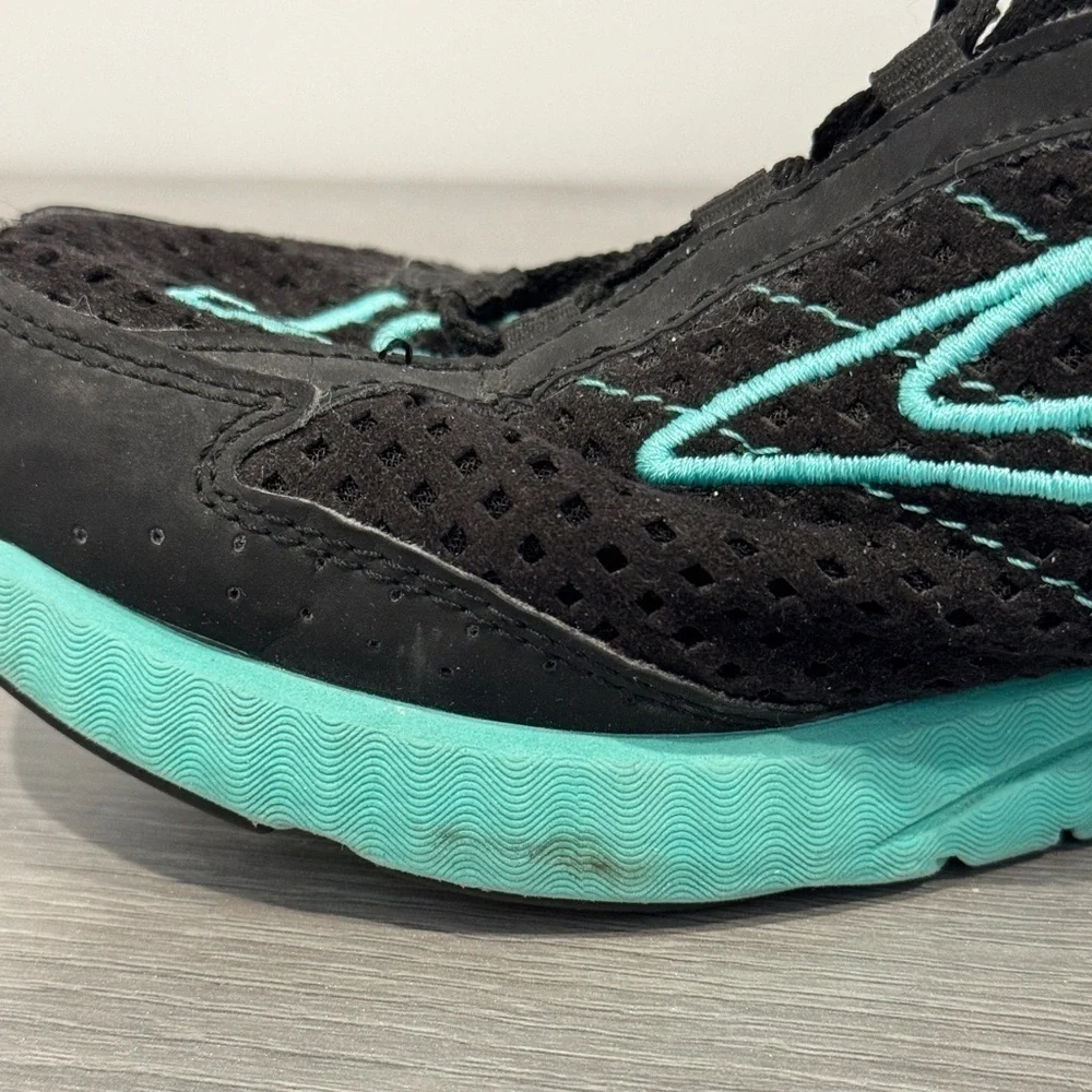 Brooks black turquoise